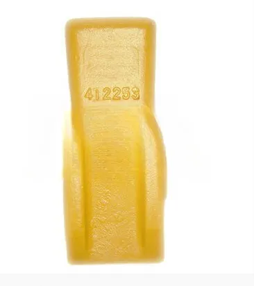 4T2253,9J4253 Zamienny ząb do koparko-ładowarki Cat J250