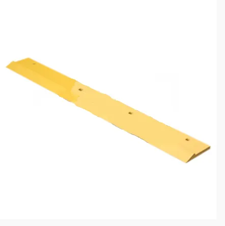 Krawędź tnąca łyżki koparki w kształcie połowy strzałki 325-6489