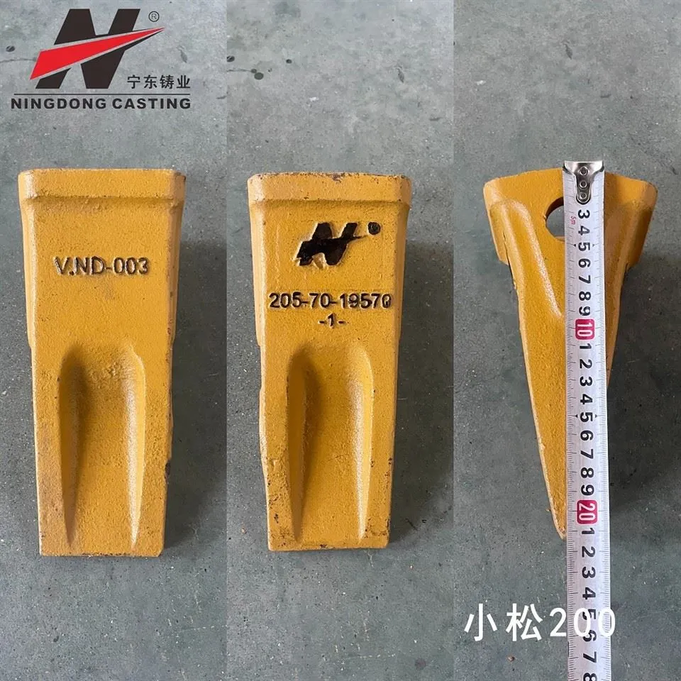 Hitachi Bucket Points XP00000321PS, 205-70-19570